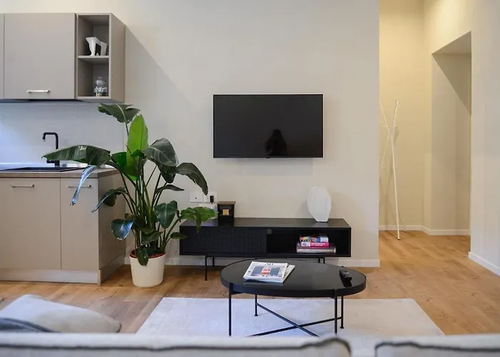 Apartmán Gioberti Art - 100 Mq With 1850 Original Frescoes - Near Porta Nuova Station & Center *